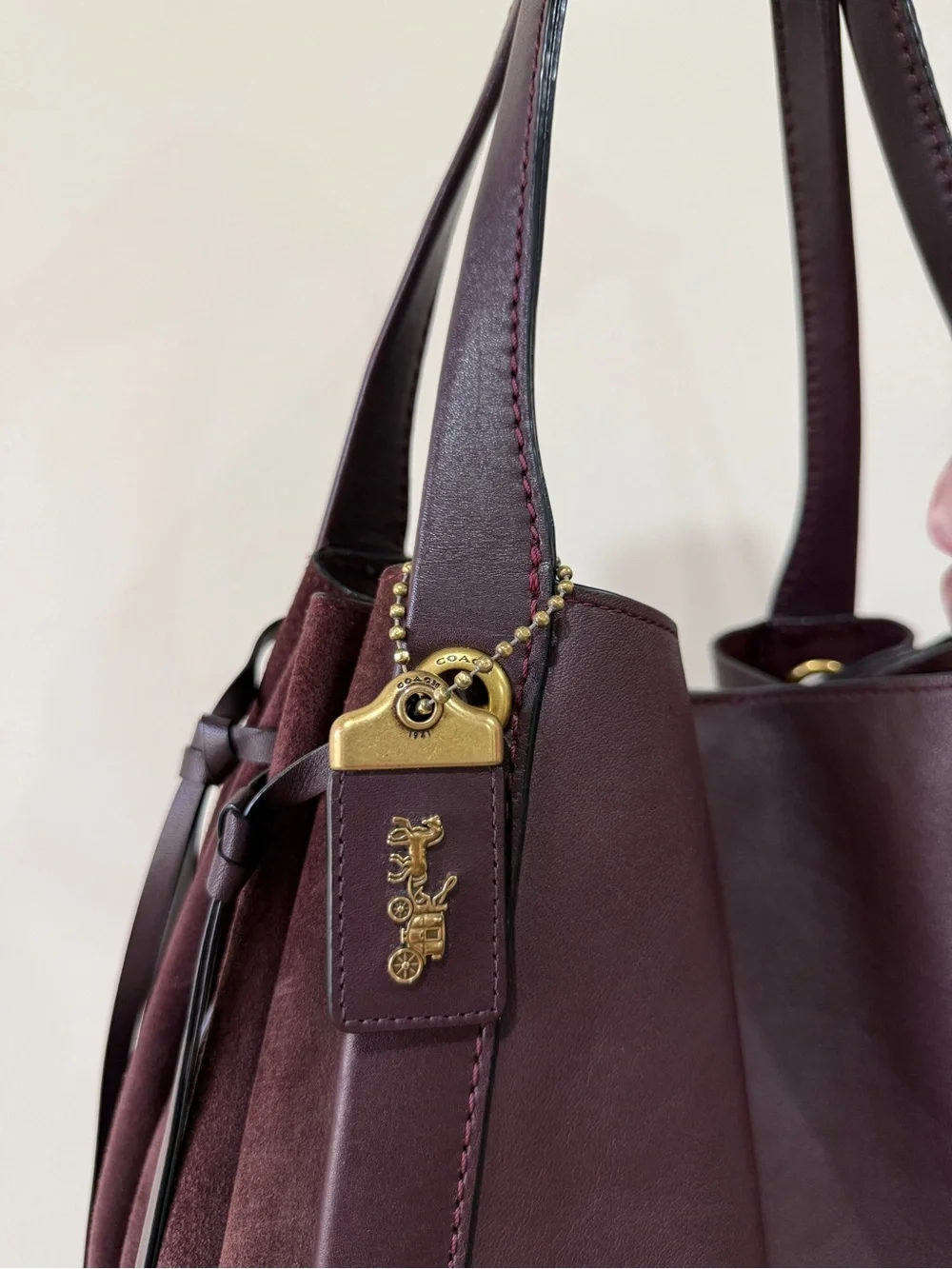 Coach Oxblood 1941 Harmony Hobo